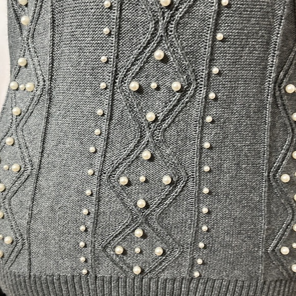 The Loft Outlet Gray Cable Knit Sweater with Pearls Long Sleeve Sz S - Picture 2 of 11